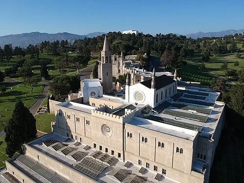 Forest Lawn Museum: “California Visionaries: The Lives and Legacies of Walt Disney and Hubert Eaton” Special Exhibit and Brunch at The Smokehouse, Burbank