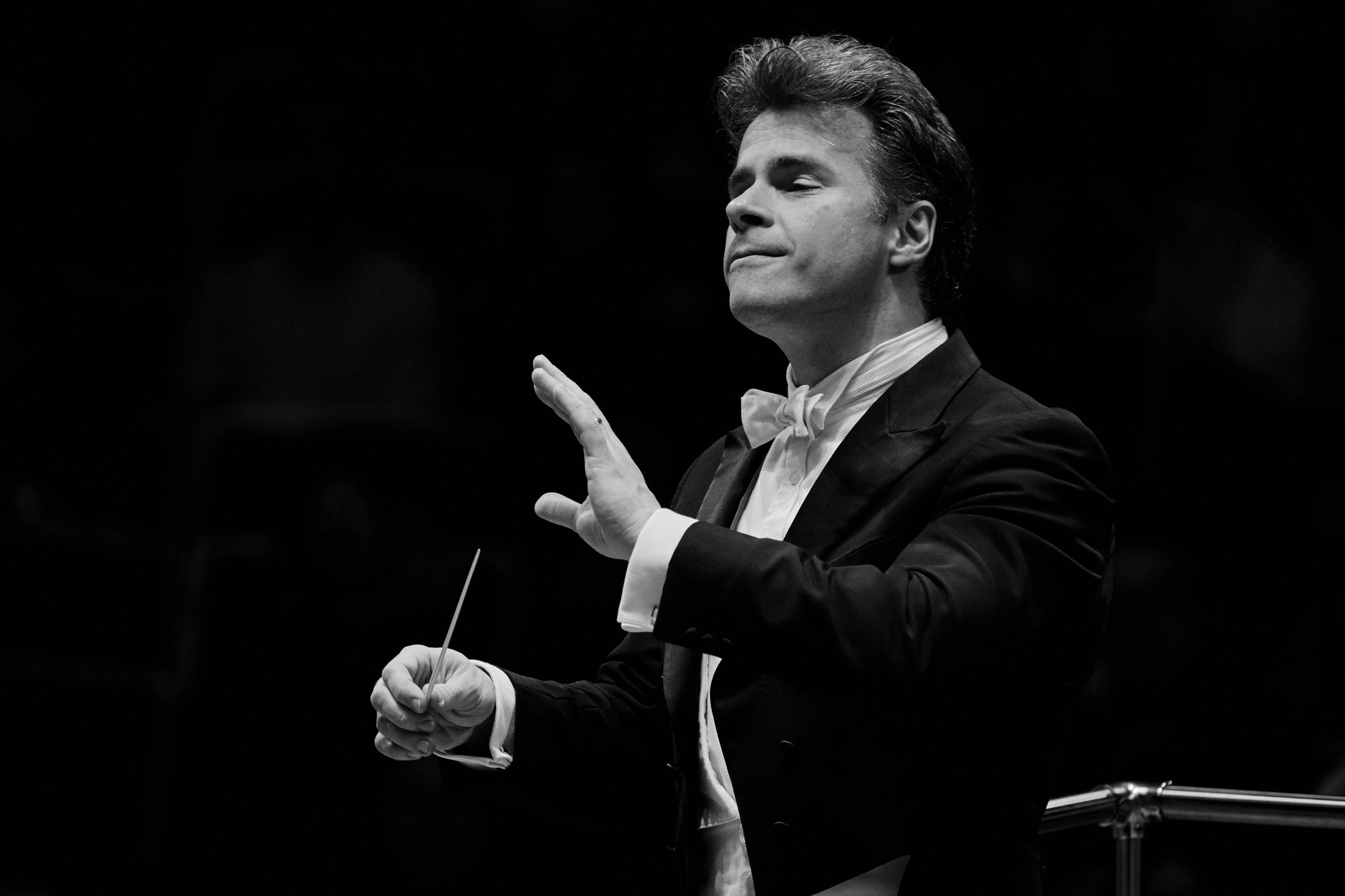 Jakub Hrůša｜胡薩