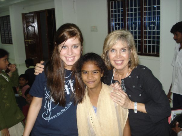 Cindy and Jesse Anne Lipscomb with Ghoatami in 2008