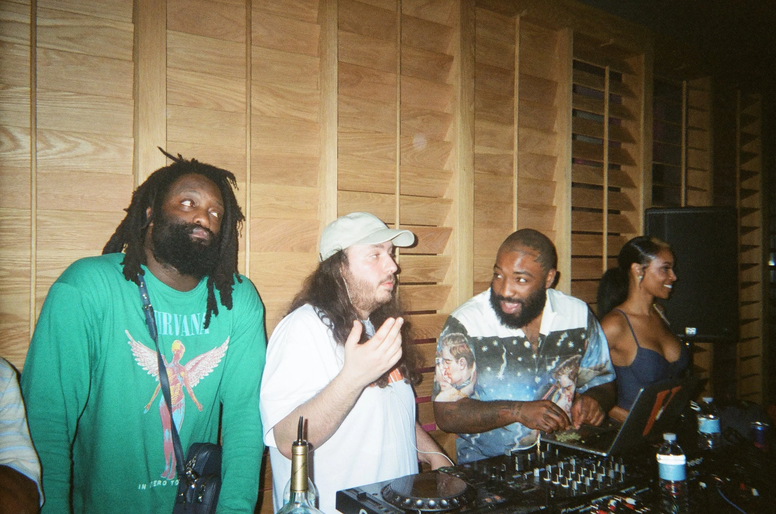 Miami (Art Basel 2016) Lou Mixing, Bari rolling.