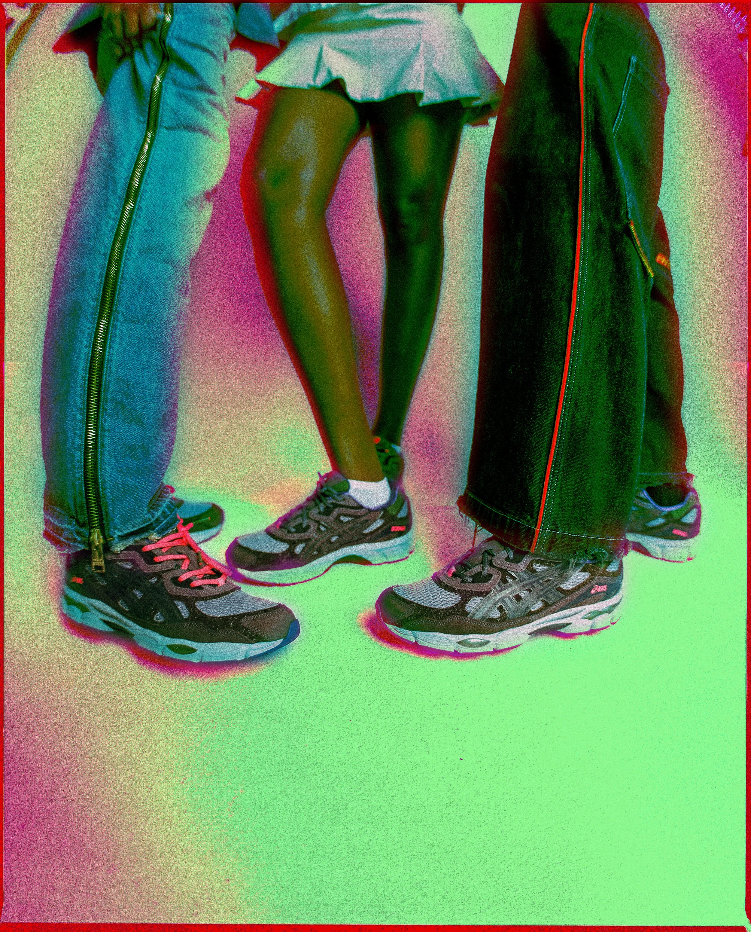 16390010-2.jpg