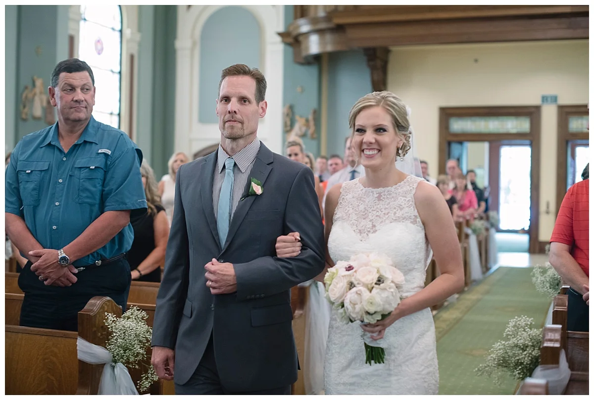 siouxfallsweddingphotographer_bphotography_marshallmn_0053.jpg