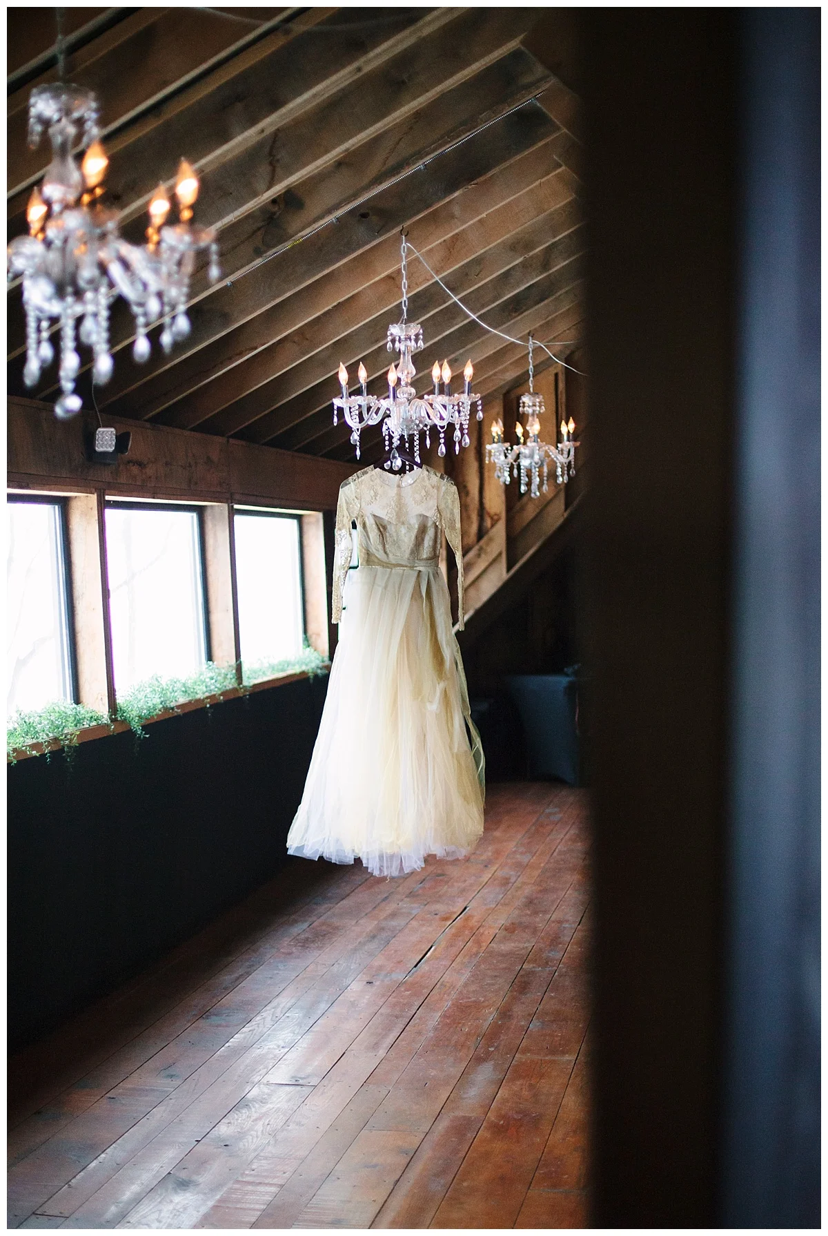 stonewallfarms_siouxfallsweddingphotographybethanymelvinphotography__0003.jpg