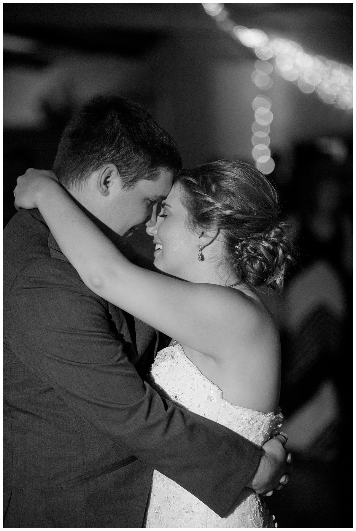 Twin Cities MN Wedding Photographer | Bethany Melvin Photography