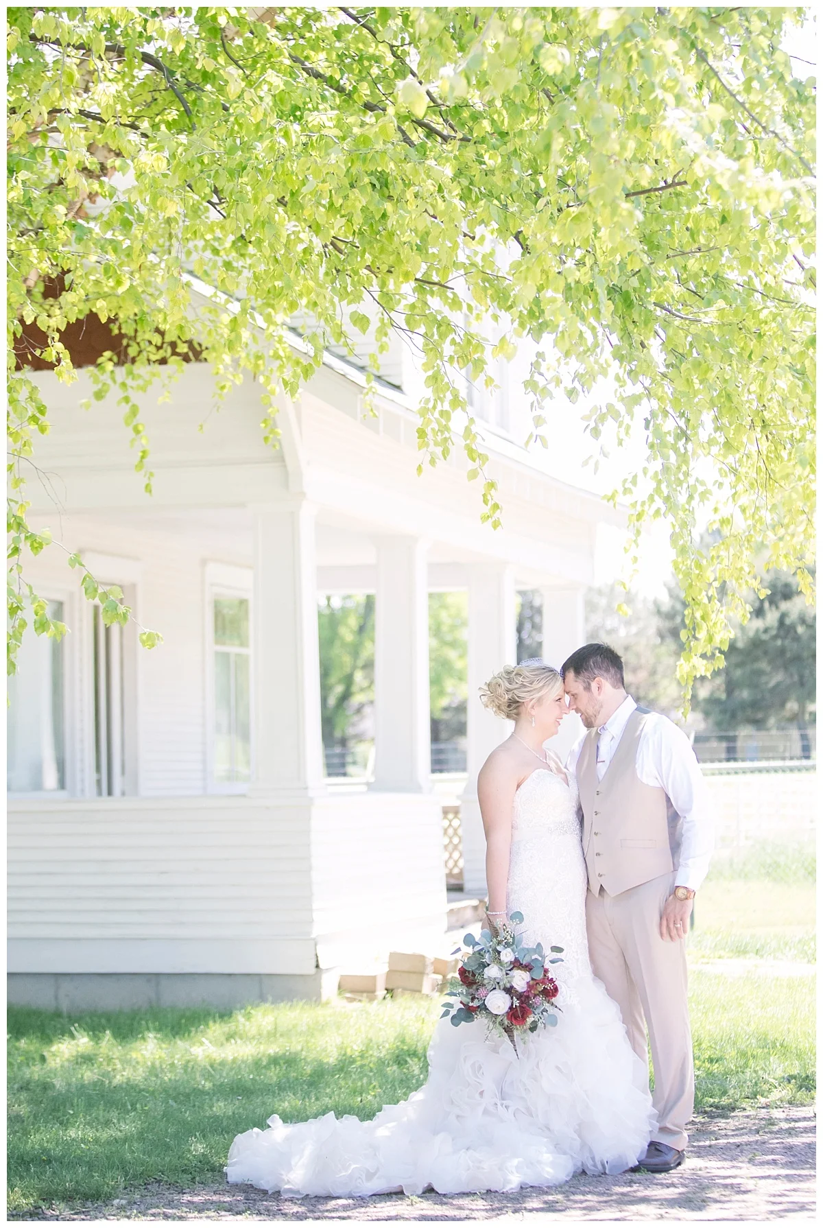 Sioux Falls Wedding Photography | Bethany Melvin Photography