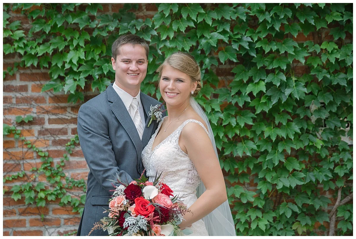Rochester Minnesota Wedding Photographer | Bethany Melvin Photography