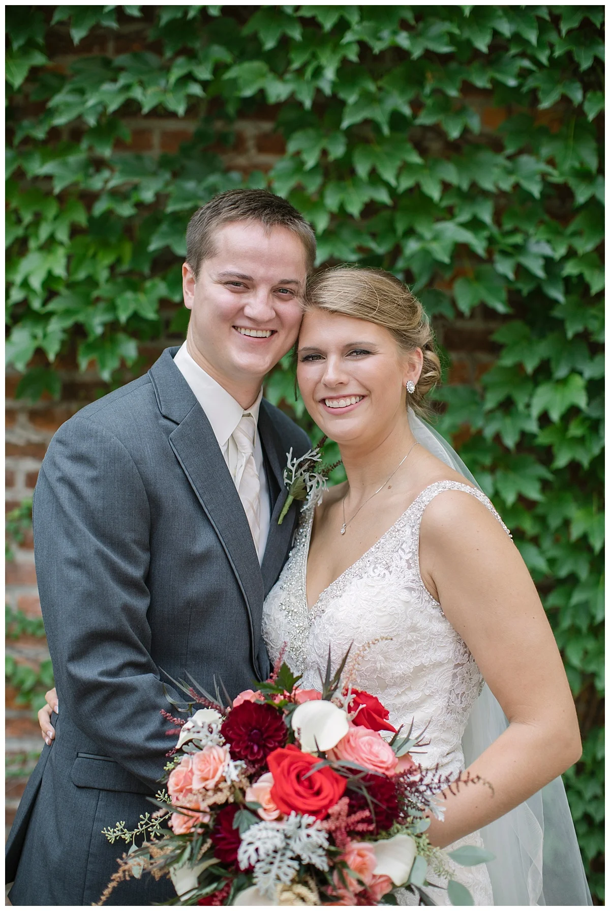 Rochester Minnesota Wedding Photographer | Bethany Melvin Photography