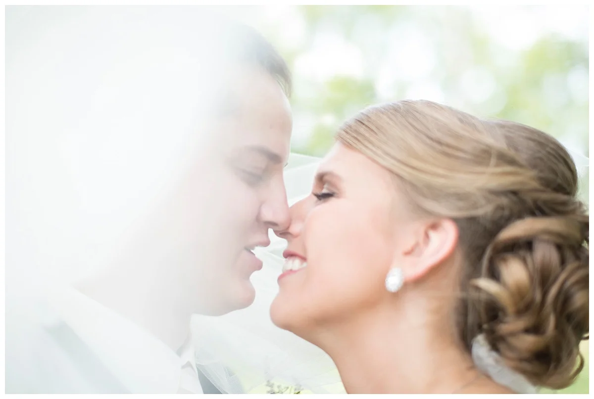 Rochester Minnesota Wedding Photographer | Bethany Melvin Photography