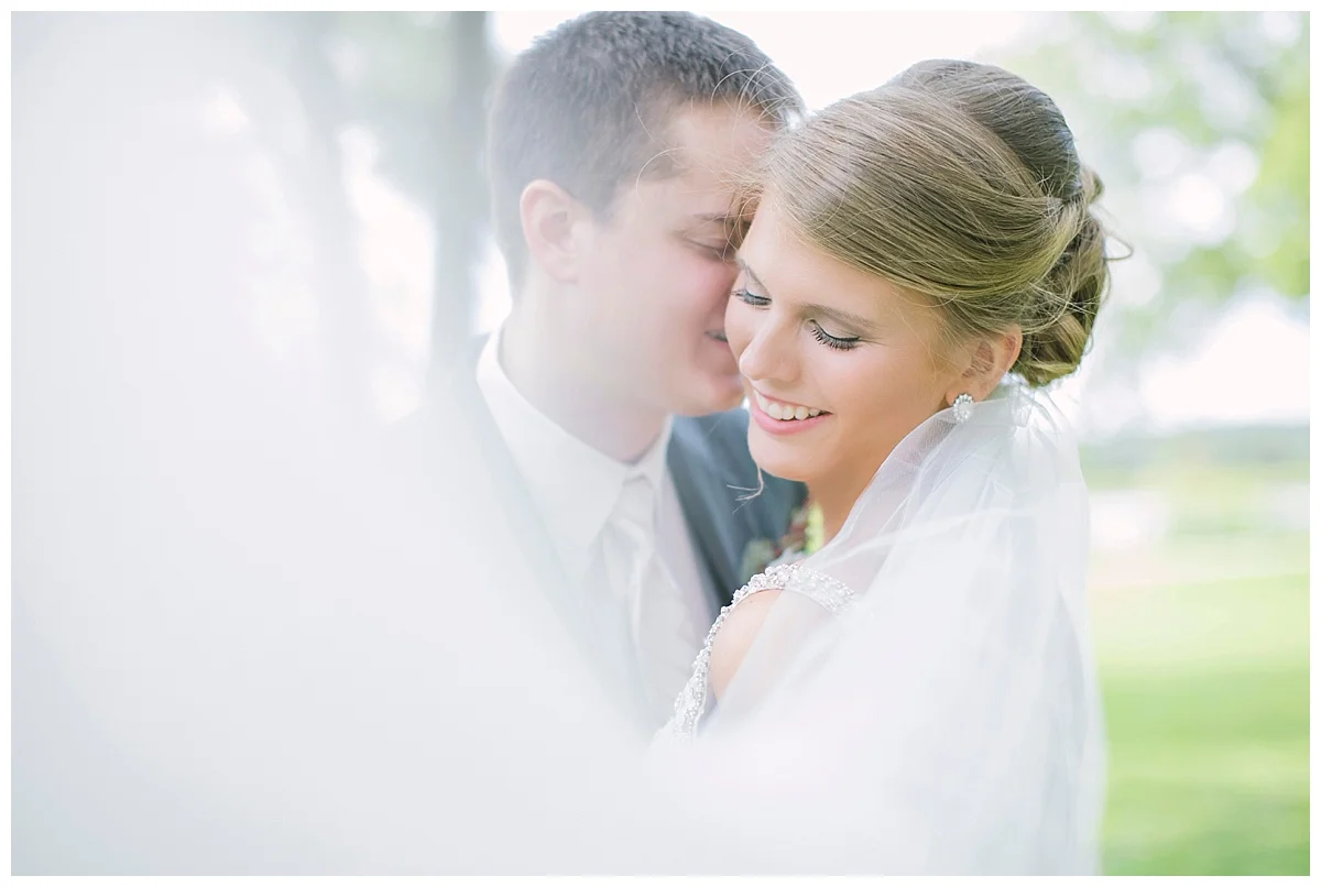 Rochester Minnesota Wedding Photographer | Bethany Melvin Photography