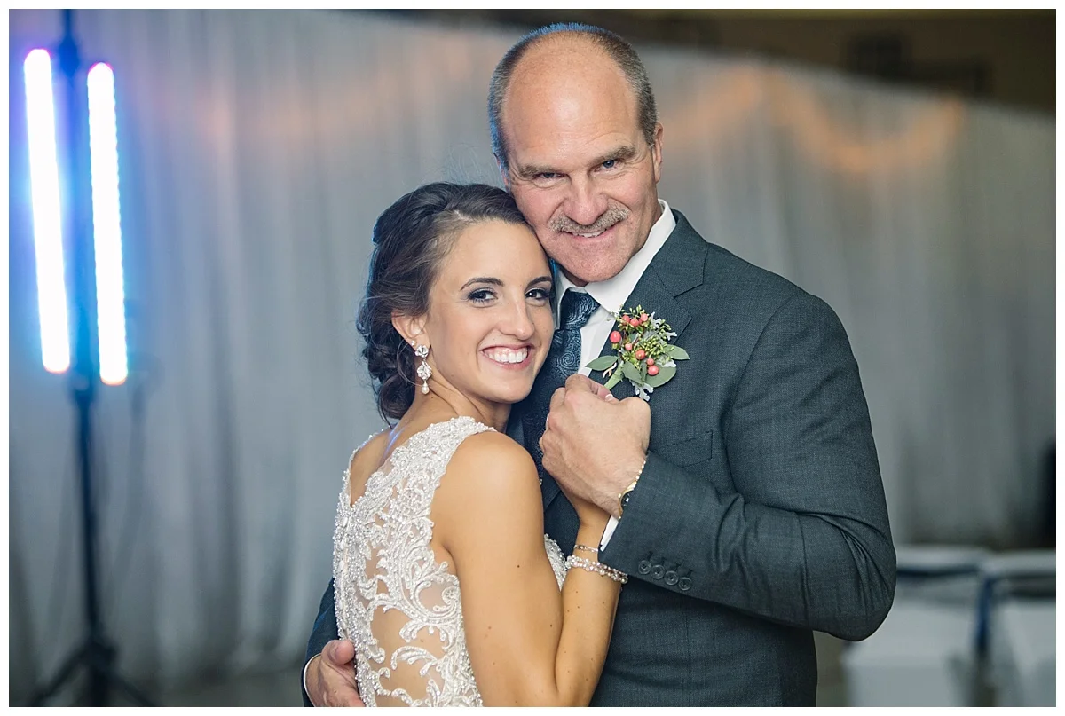 SW Minnesota Wedding Photographer | Bethany Melvin Photography