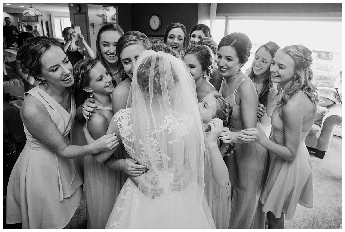 Bethany Melvin Photography | Sioux Falls Wedding Photography | Twin Cities Wedding Photographer