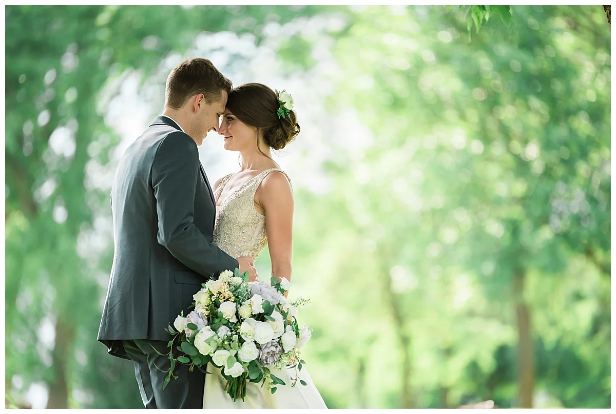 MarshallMNWedding_GolfCourse_BethanyMelvinPhotography_088.jpg
