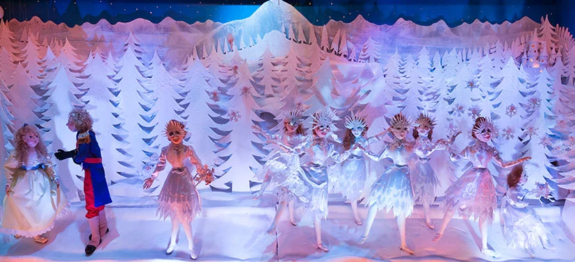 animated-christmas-windows-david-jones-nutcracker4.jpg