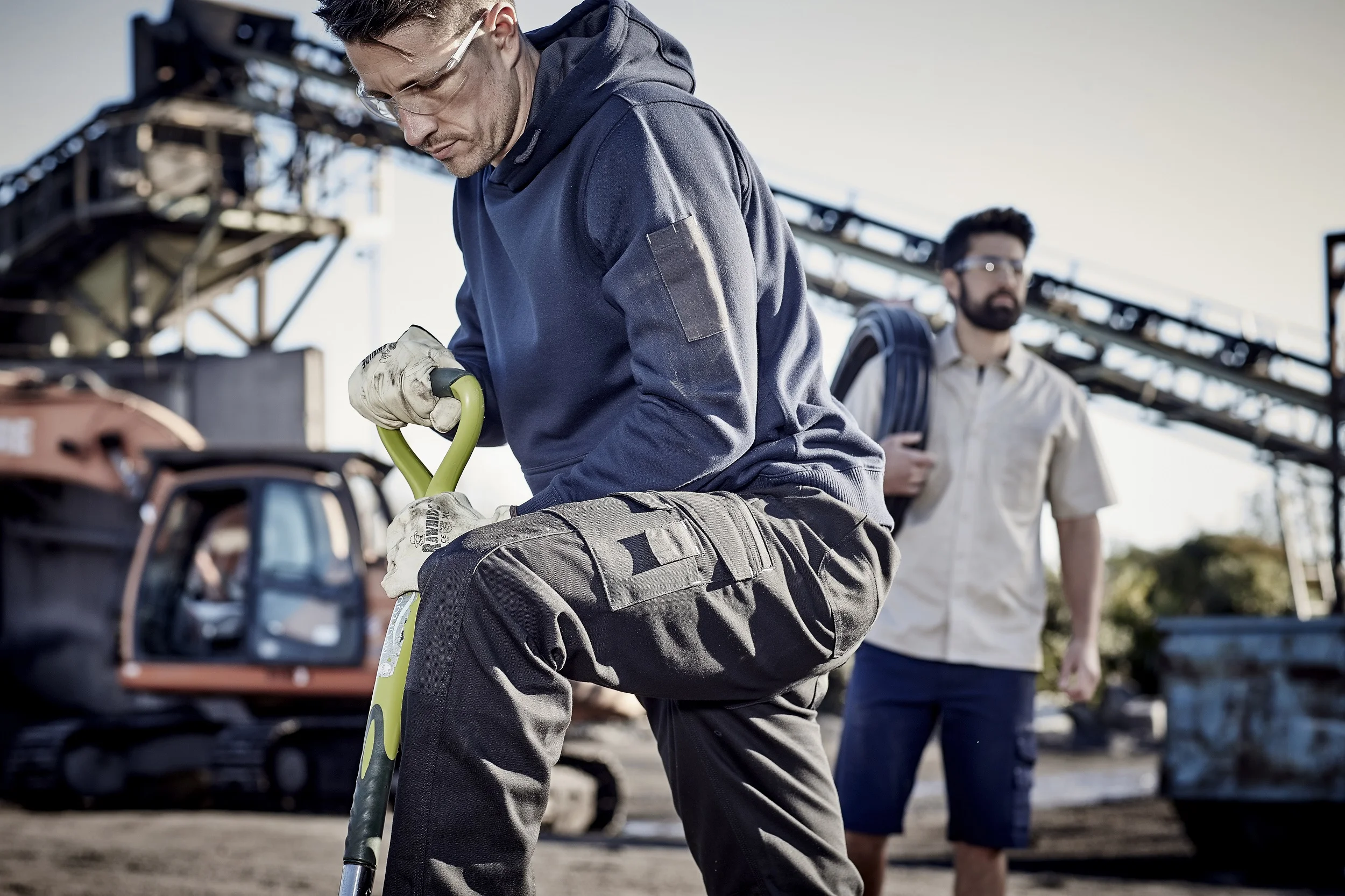 Syzmik pants (men's and women's) are available in a number of colours and styles, including cargo pants, storm pants, denim, utility pants, duckweave (pictured), multi-pocketed and bio motion taped pants.