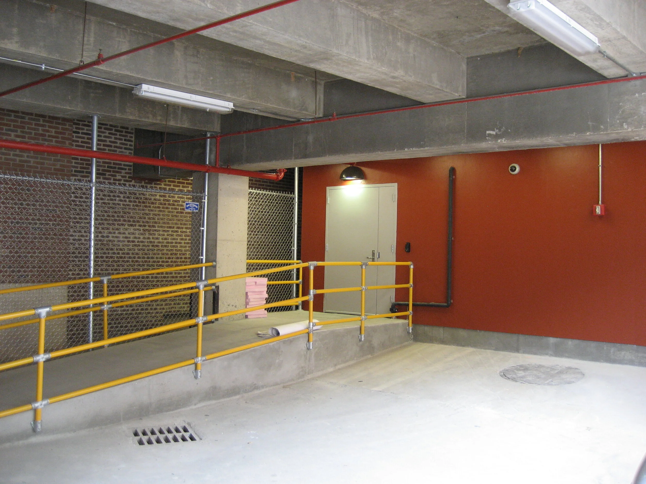 UNC BURNETT-WOMACK FREEZER ROOM