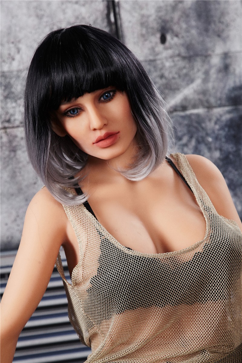 YAEL 170cm Irontech Sex Doll 2019 (4).jpg