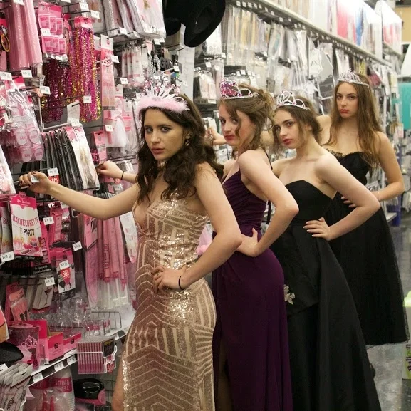 GirlonGirl2019.jpg