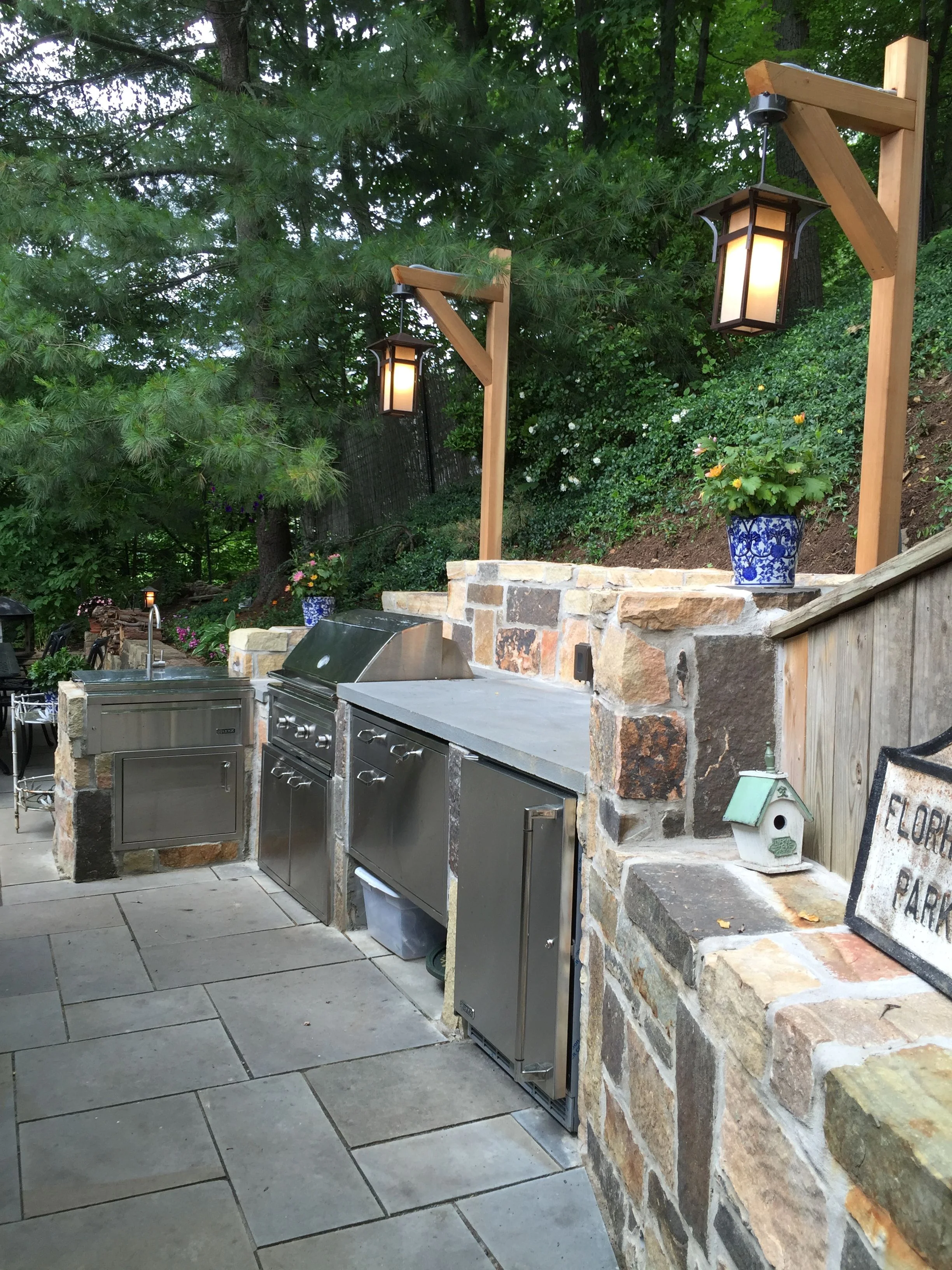 MaryF-Kitchen-Patio-05.jpg