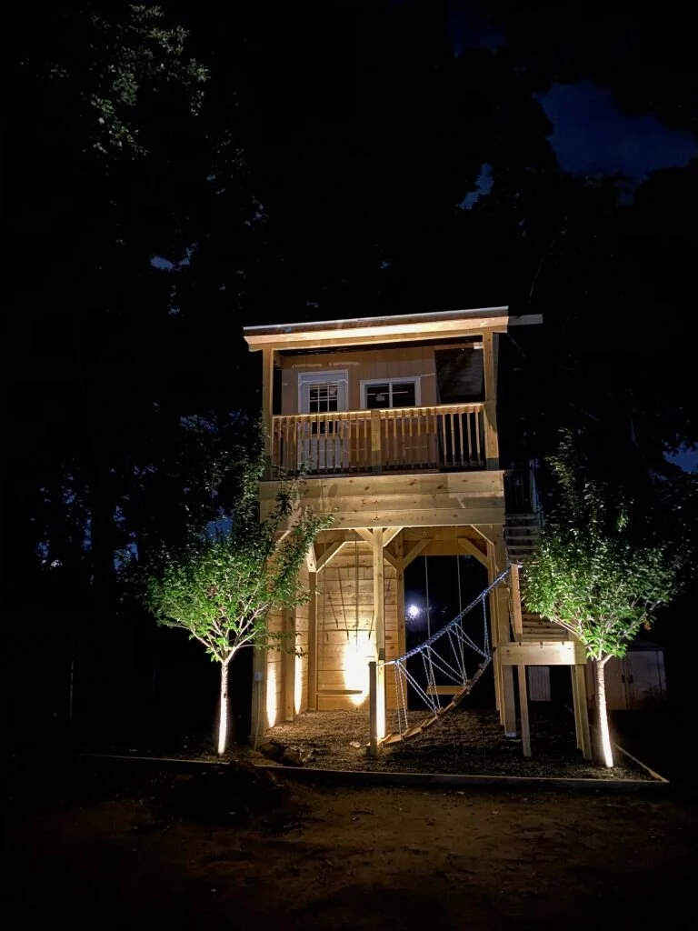 Edelstein tree house at night 7.7.20  -7784439538679917633.jpg