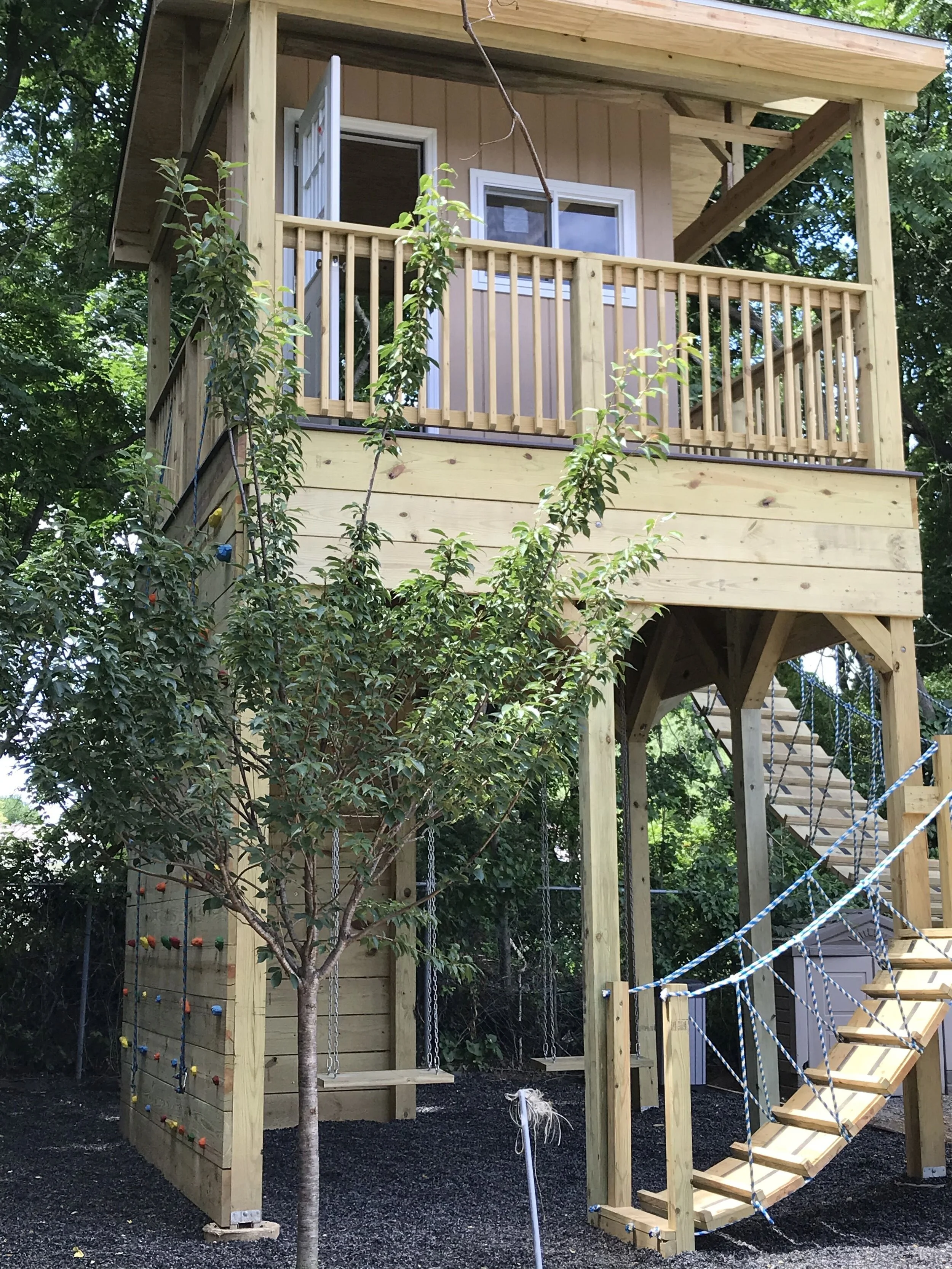IMG_5411 Tree house 6.26.20.jpg