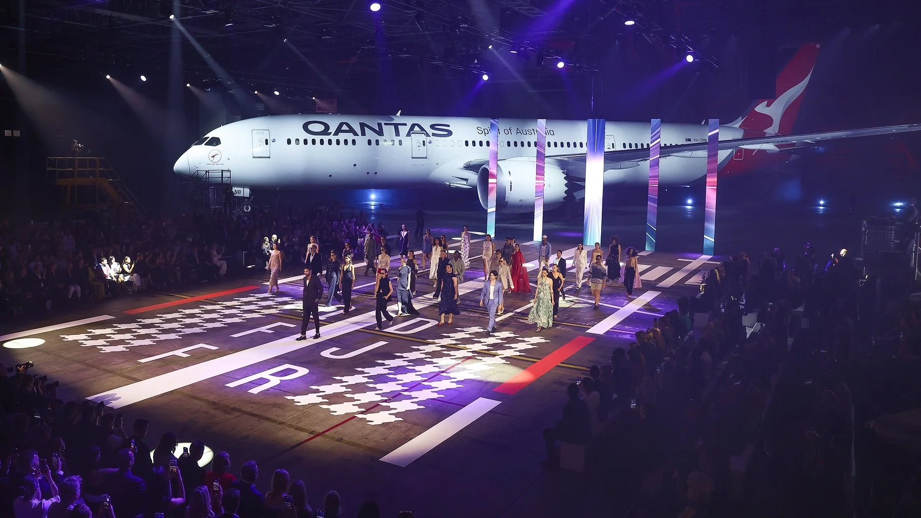 David-Jones-x-Qantas-3.jpg