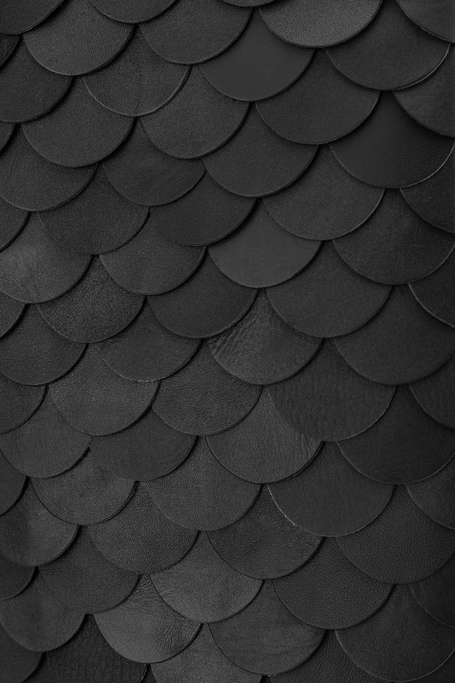 Relic_black_detail.jpg