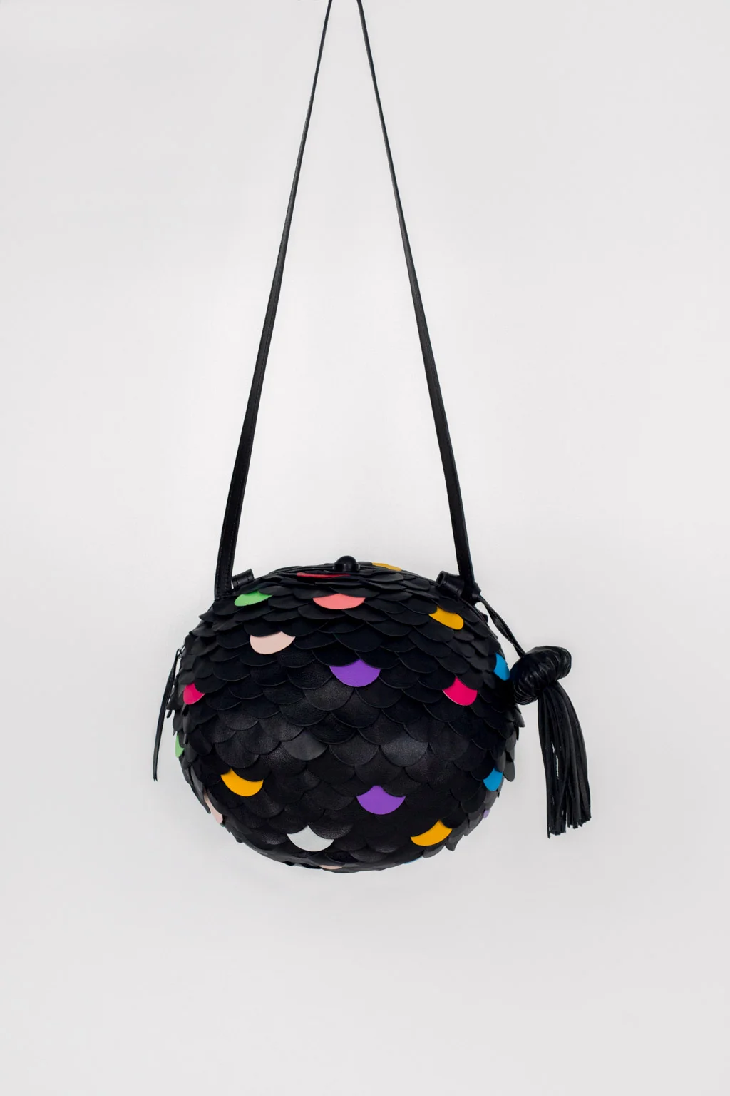 Starchie-Product_Shoot-Furball_Medium_Black-UNIFORM-11012019-1.jpg