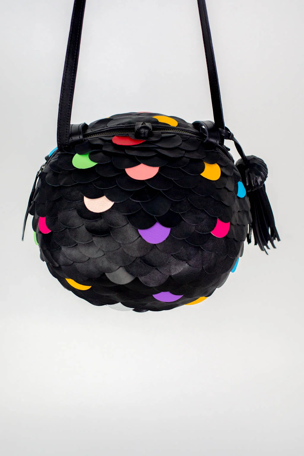 Starchie-Product_Shoot-Furball_Medium_Black-UNIFORM-11012019-3.jpg