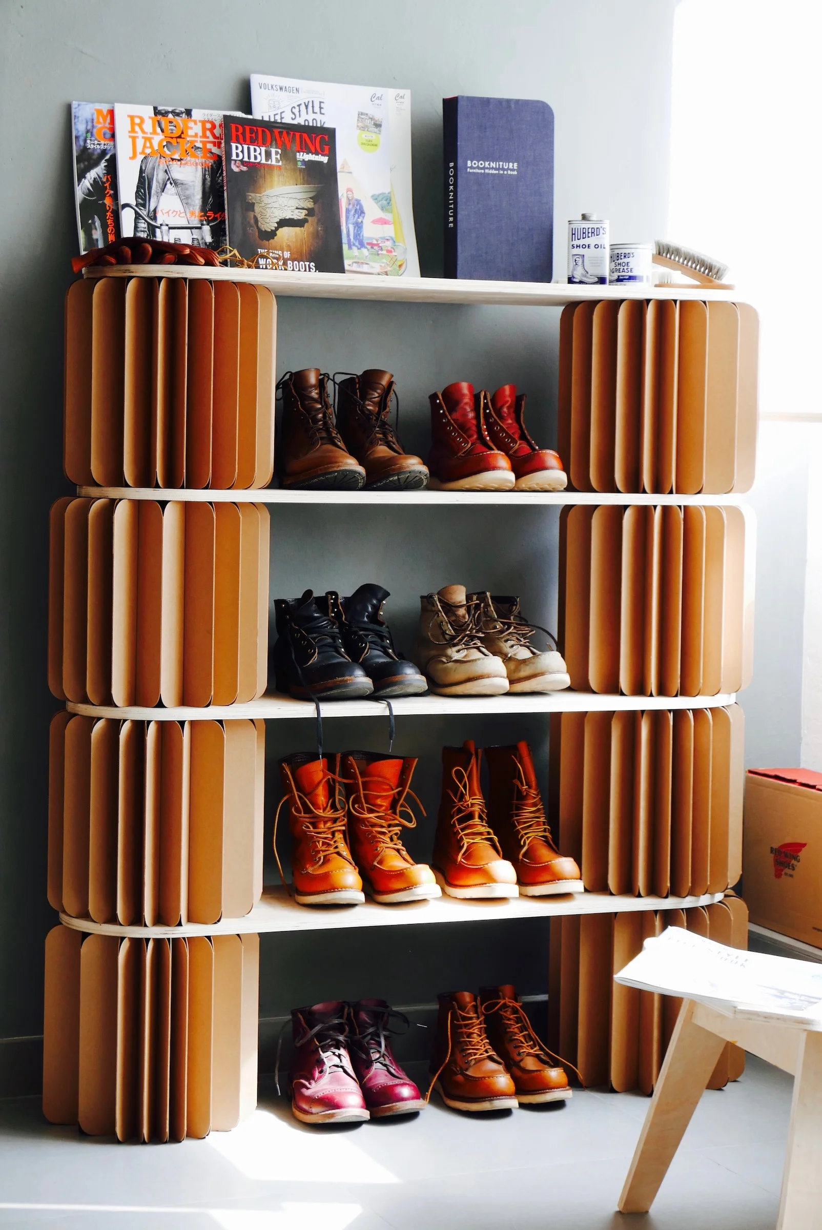 bookniture-shoereack.jpeg