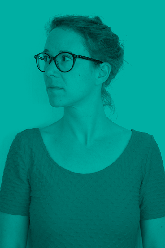 <FONT COLOR=#ff2040>STEPHANIE</FONT>