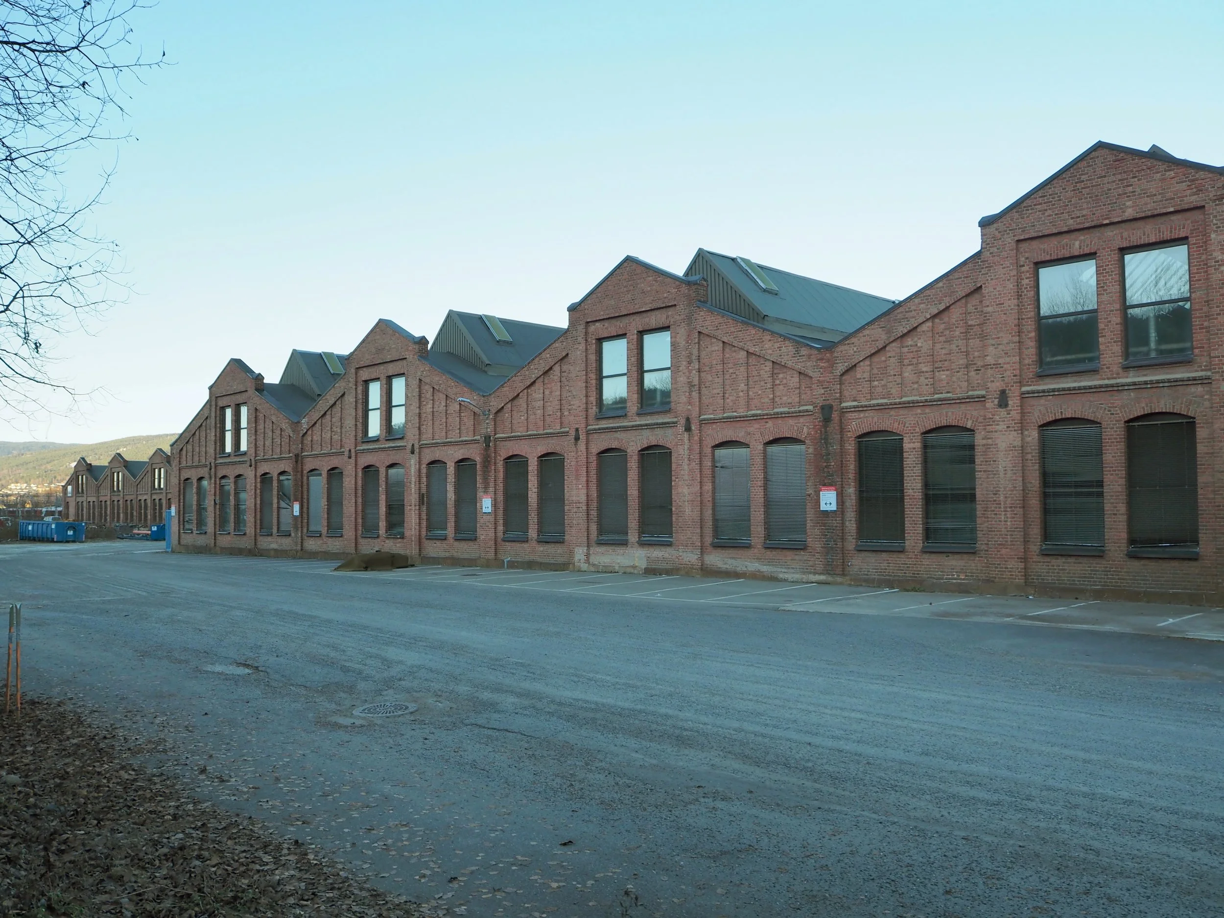 Sundland skole 01.jpg