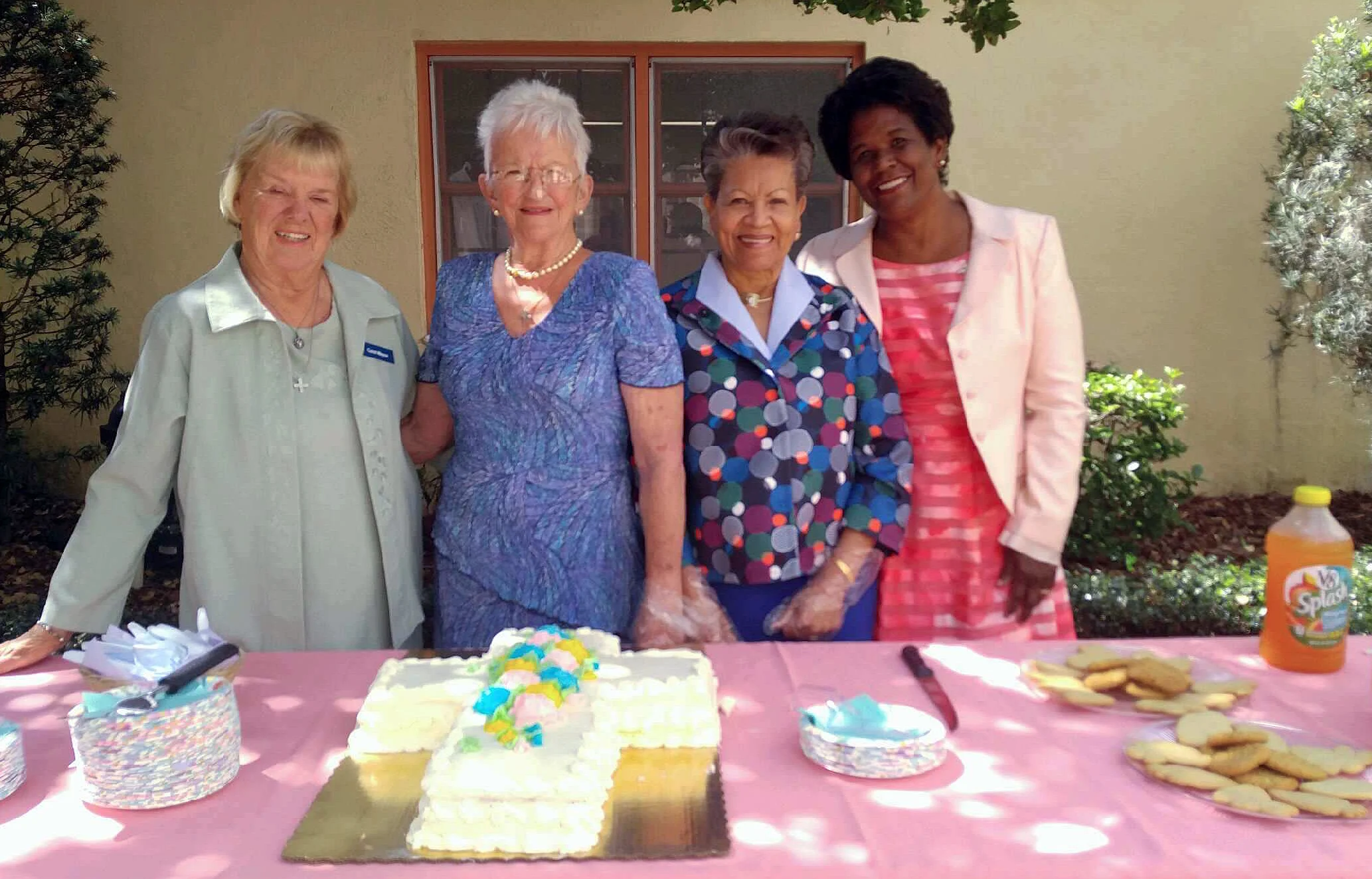 Daughters of the King Host Easter Reception