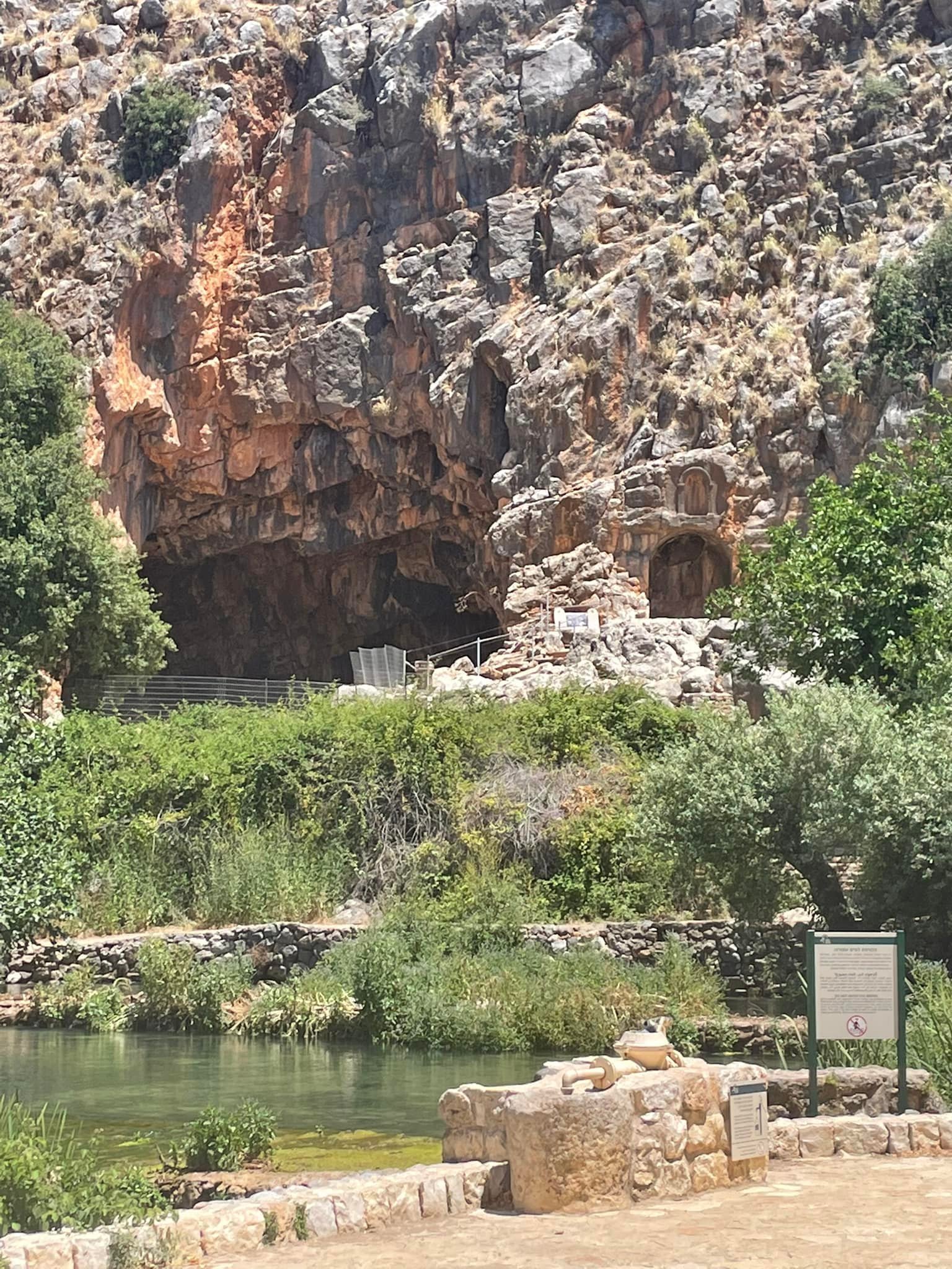  he cave evoked Hades (the gloomy underworld.) The temple door on the right is where tradition holds Peter confessed Jesus as the Messiah (Matthew 16:13-20.) “On this rock” and “the gates of hell”…yes, that rock and that gate. And from this point the