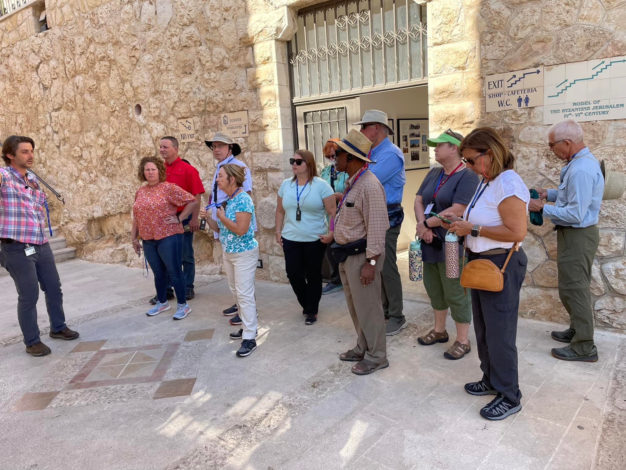  Our guide, Erez, shares more details of this site and its location in the priests’ neighborhood. 