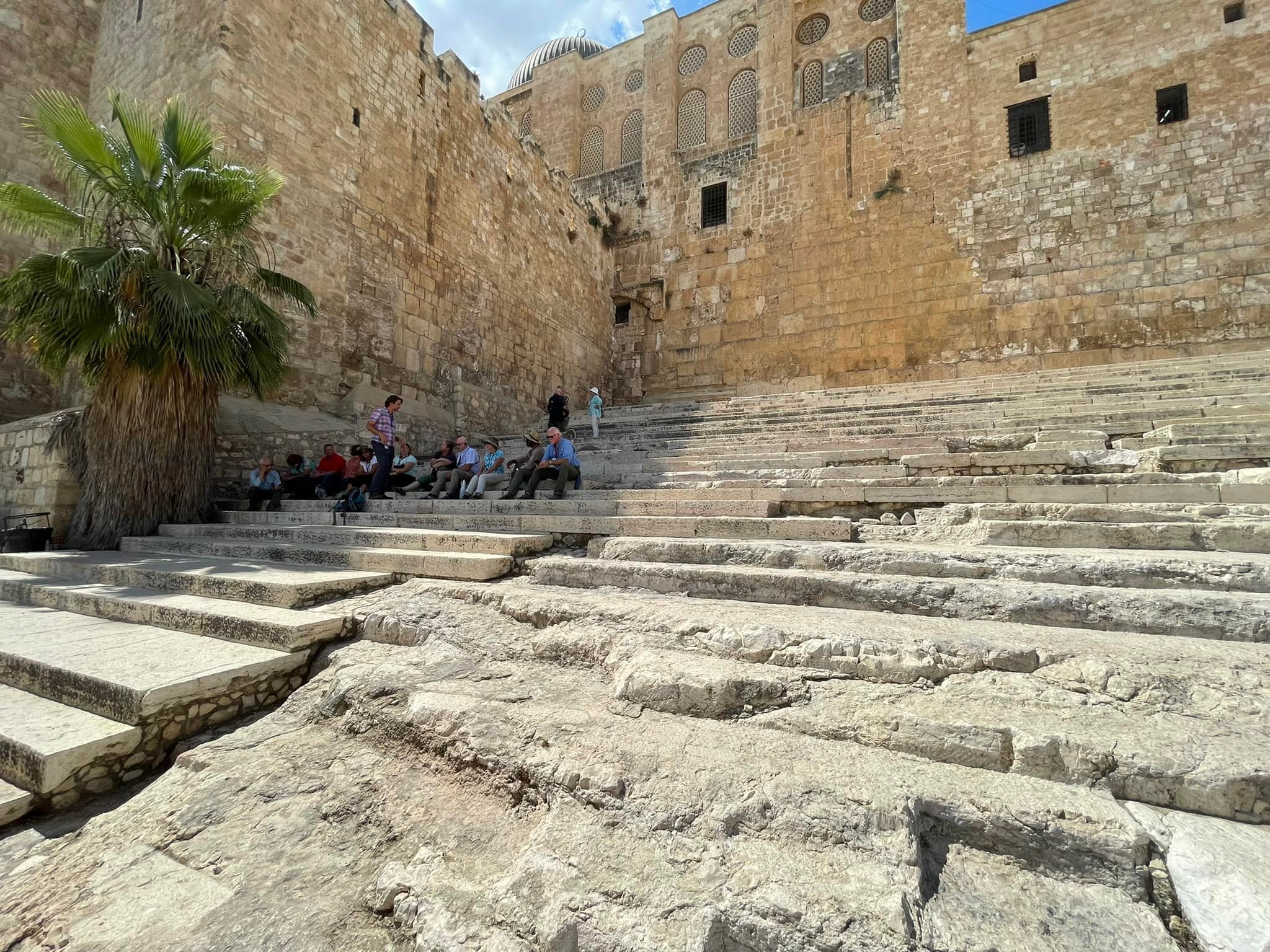  These steps are almost certainly where Peter preached in Acts 4:14-41, The day of Pentecost, when more than 3000 were baptized. In a moment I’ll show you why we know that. 