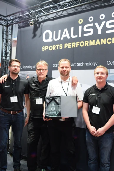 Tillsammans med biomekanik företaget Qualisys har jag i egenskap av löpnings coach varit med och utvecklat det mest avancerade 3D helkropps analyssystemet (Full body running analysis) för löpning som finns i världen. Detta systemet mäter hur du springer löp tekniskt. I London fick vi i konkurrens med 200 andra företag första pris för den mest innovativa produkten, vilket bekräftar att produkten uppskattas. Länk Qualisys
