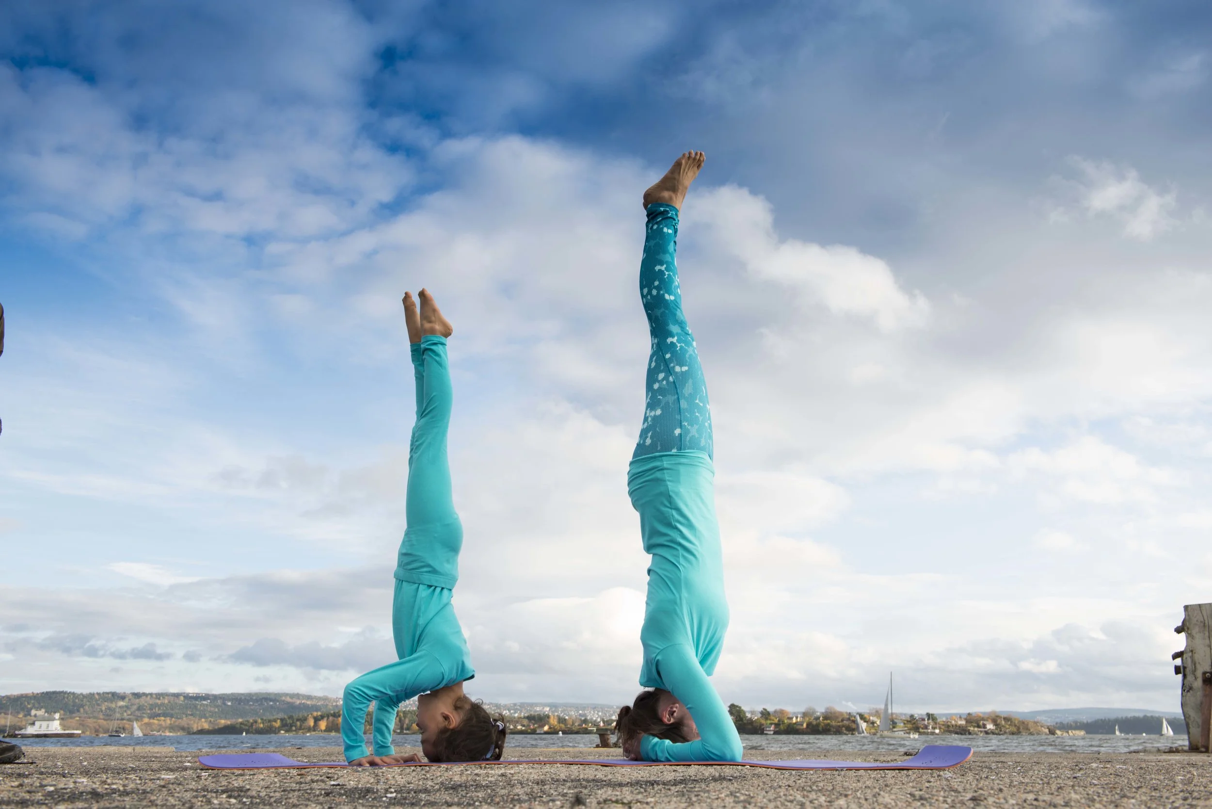 - Både du og jeg er yoga!