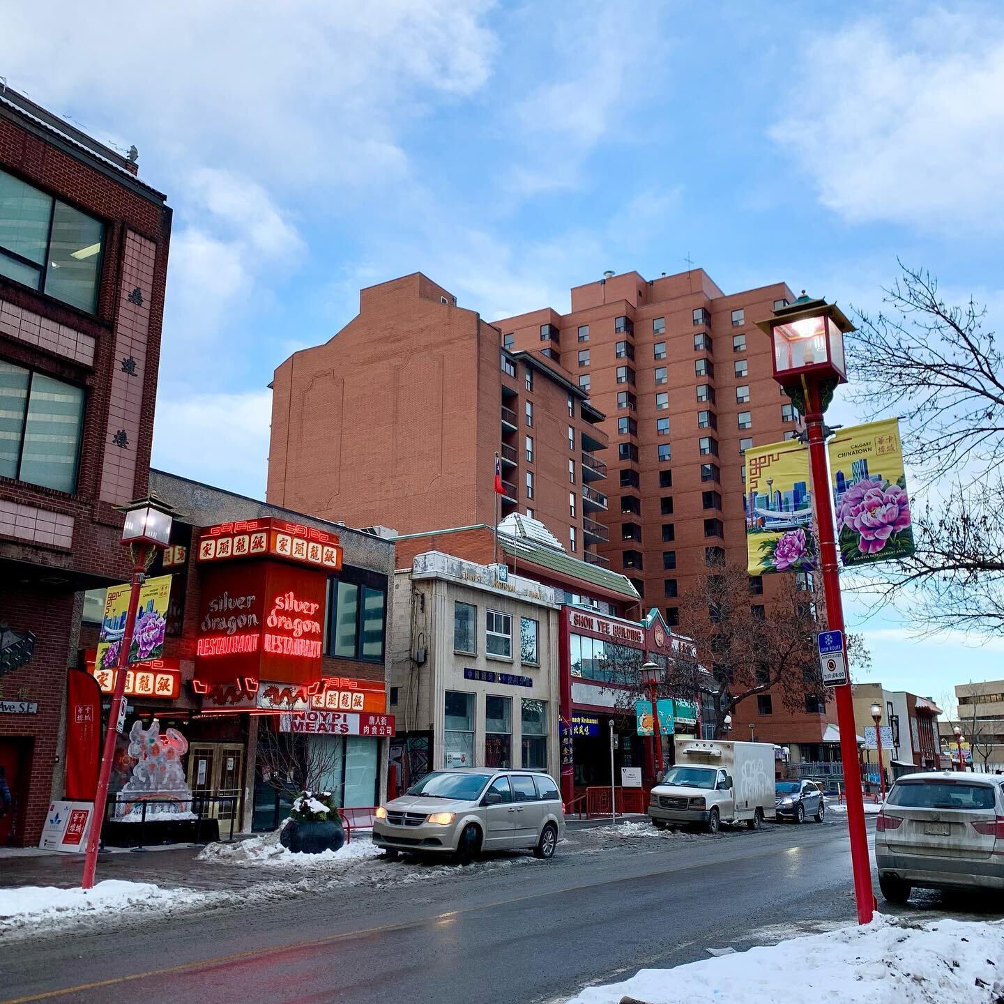 I went to Chinatown yesterday to photograph the new banners - out of all of them, this shot was one of my favourites.  I held my wedding reception and daughters&rsquo; one month 满月 parties at @silverdragonyyc and my paternal grandmother lived in the 