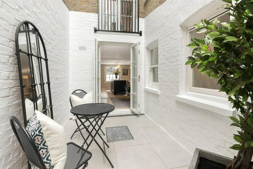 Danvers Street-8.jpeg