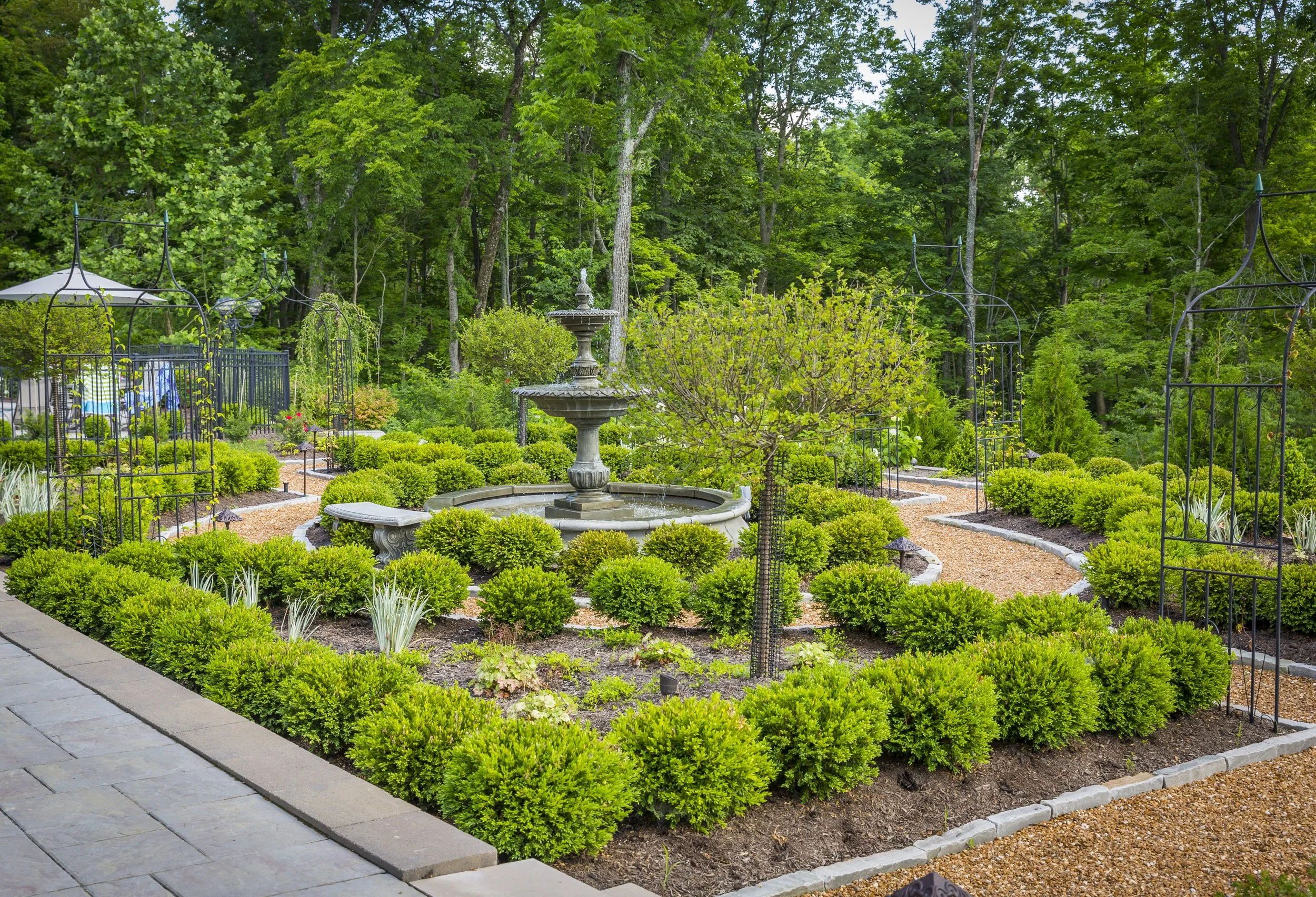 Popular Outdoor Living Trends Around the World