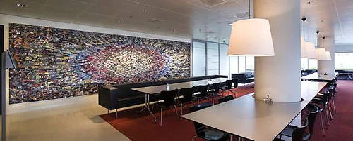 Diary, 2005, 225 x 710 cm, (5 volumes, 143 cm wide), c. 5,000 images from Broekman’s image archive, printed on polyester, canvas and denim. Collection: Houthoff Buruma legal advice bureau, Amsterdam