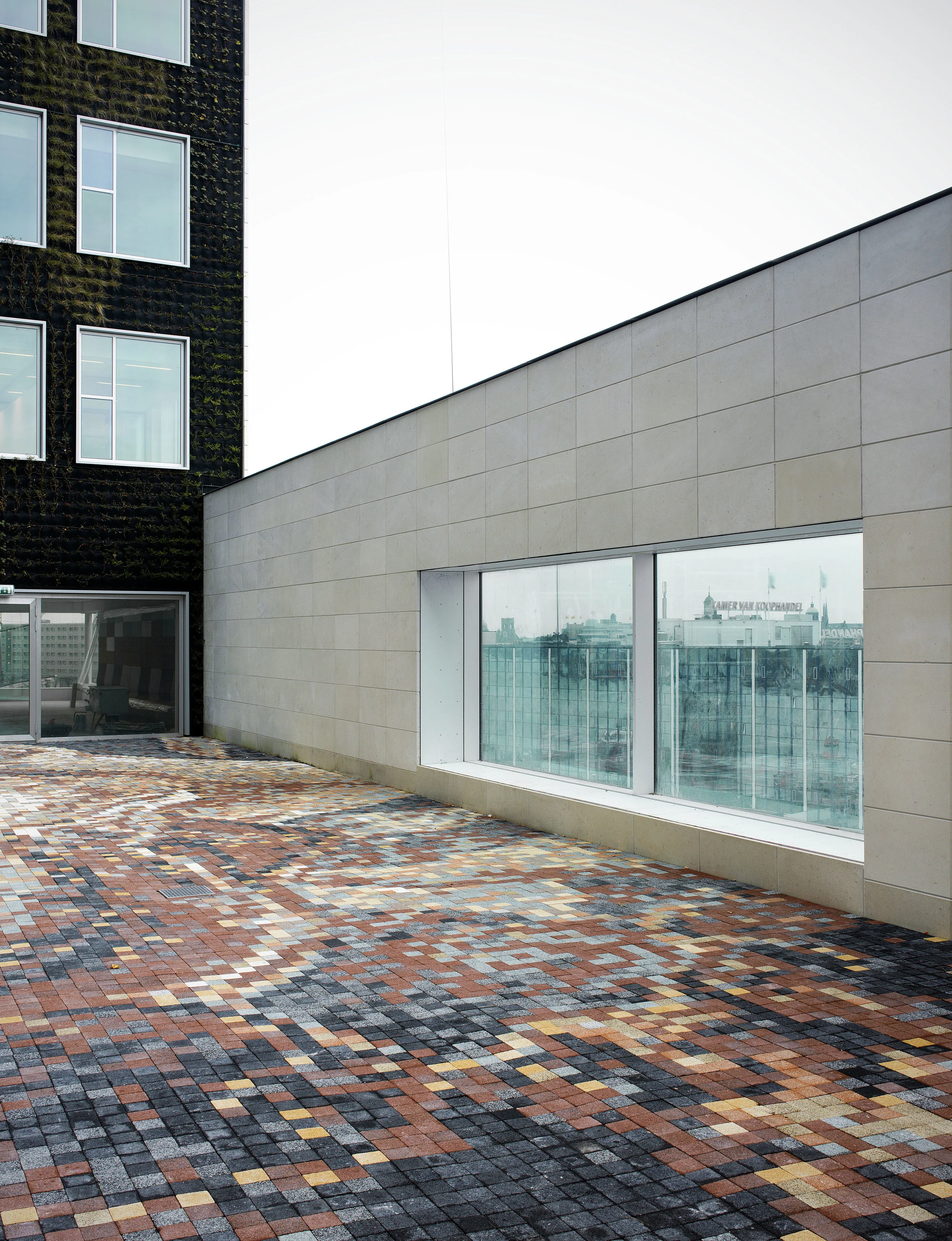 Evil: The abduction of Hippodamia, concrete tiles, 700 x 270 cm