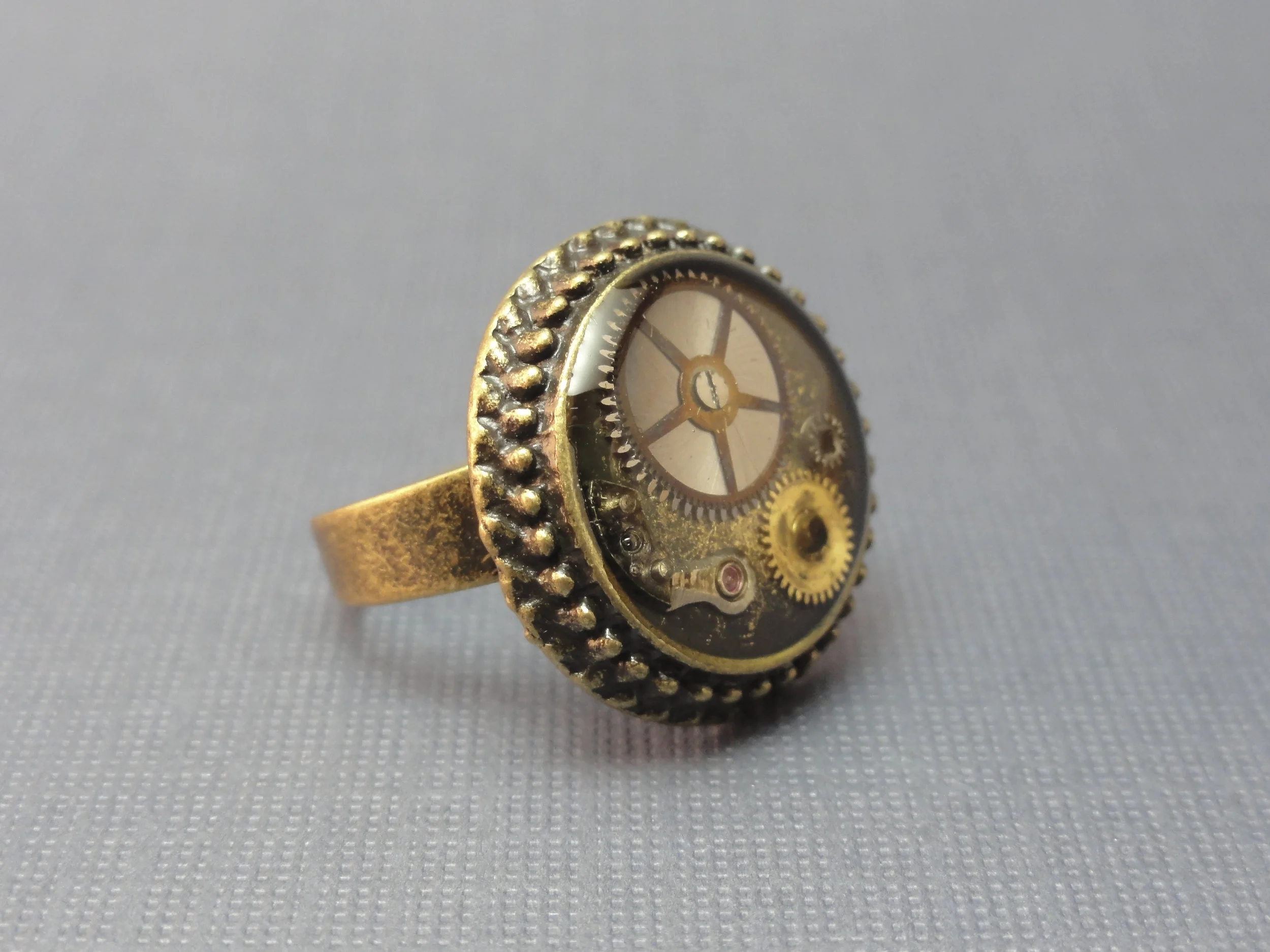 Steampunk Ring 3-1.jpg
