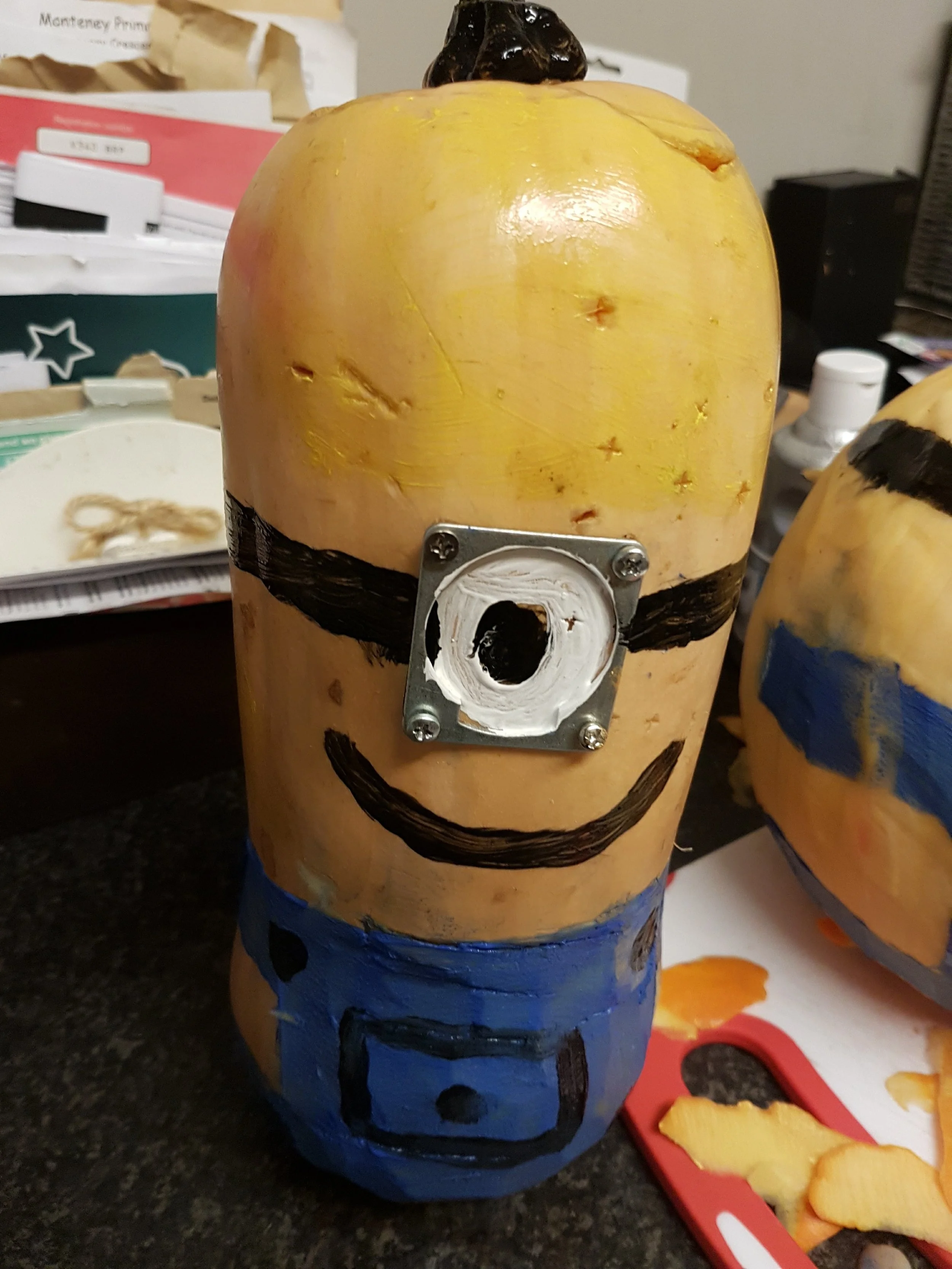minion pumpkin.jpg