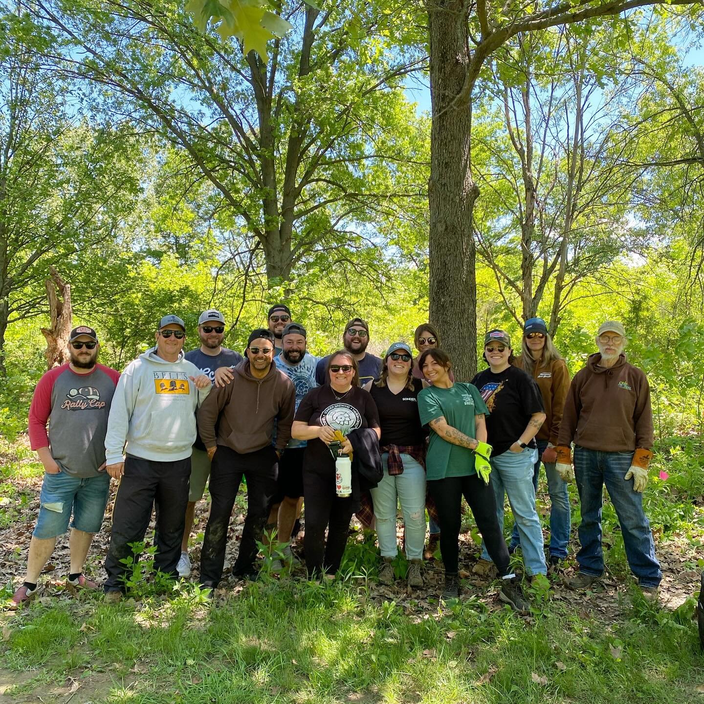 We had such a great time today helping clear out invasive Honeysuckle from Kingswood Park! 🌿 Huge thank you to our team that helped out today 💪 Now time to enjoy a crisp Sonder brew in the Beer Garden! 🍻

#SonderBrewing #UniquelyCrafted