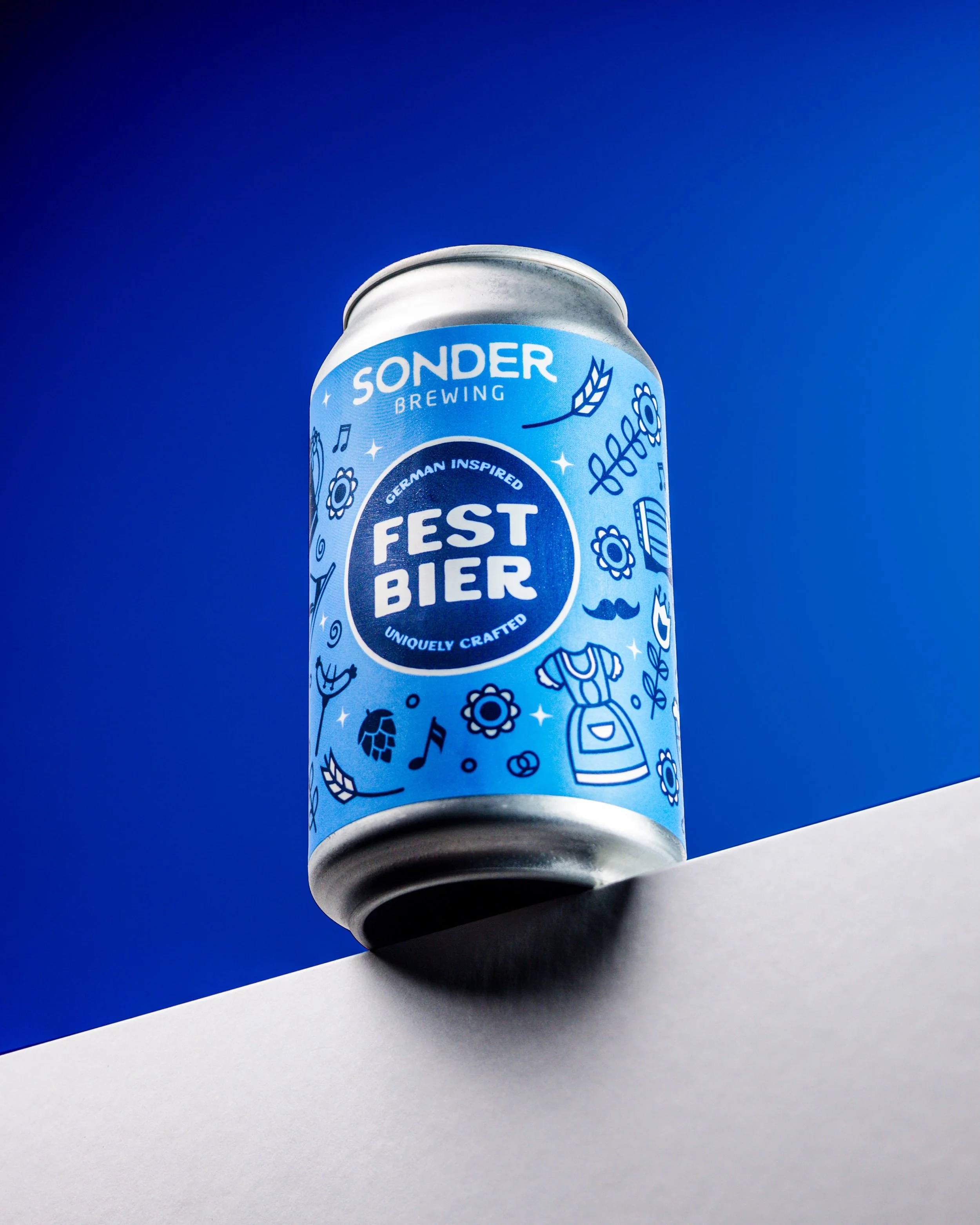 Festbier: German-Style Lager - 5.5% ABV

#Sonder #sonderbrewing #oktoberfest #beer #creative