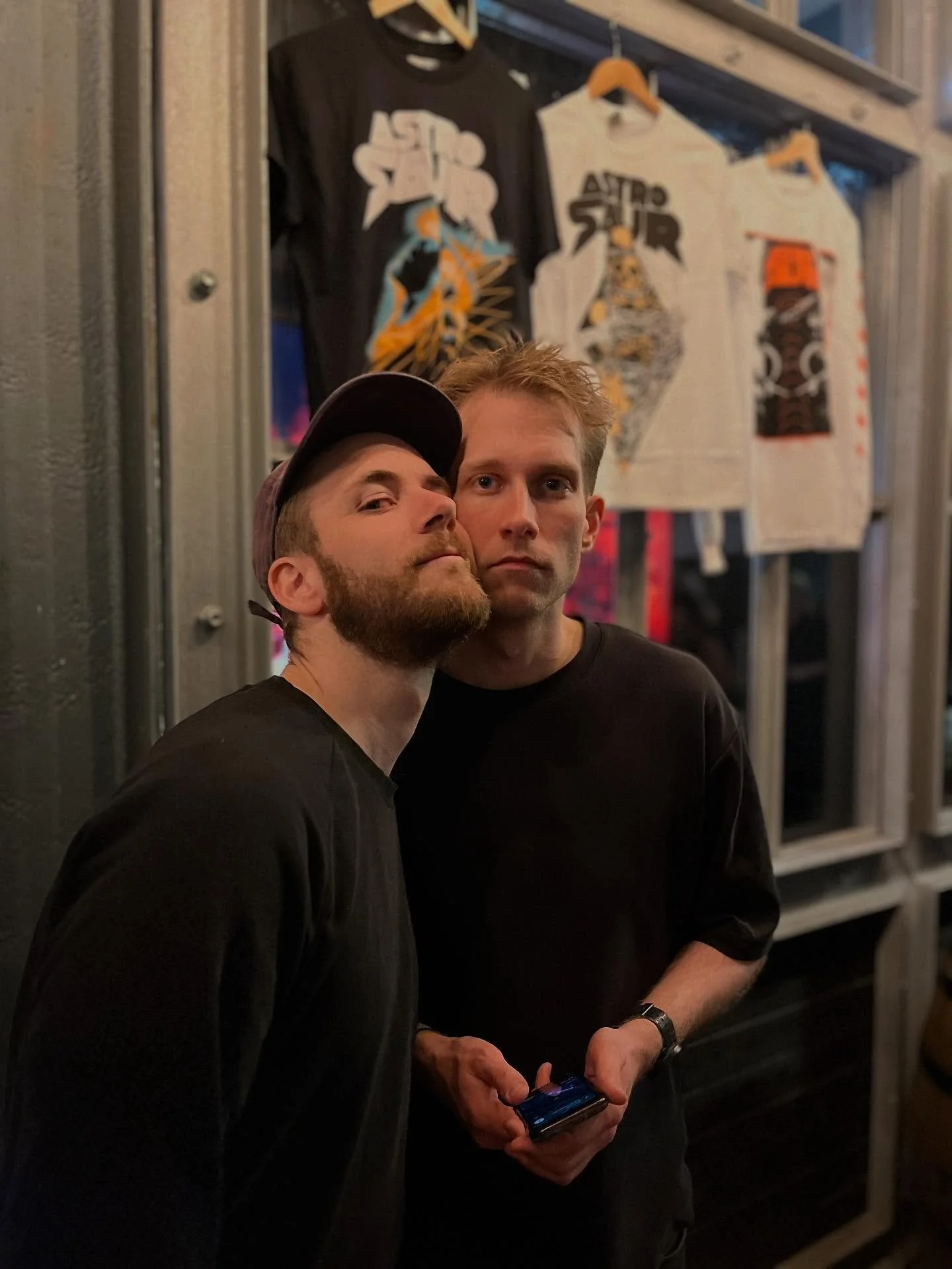 Thanks to everyone at @pelagic_records and @muziekgieterij.nl for an amazing festival in Maastricht 🇳🇱 last weekend ✨ Now, back to the laboratory 🔬🦕🛸

📸 1) yours truly
📸 2,3) @koektrommelstudio 
📸 4,5) @soundingshivers 

#pelagicrecords #pela