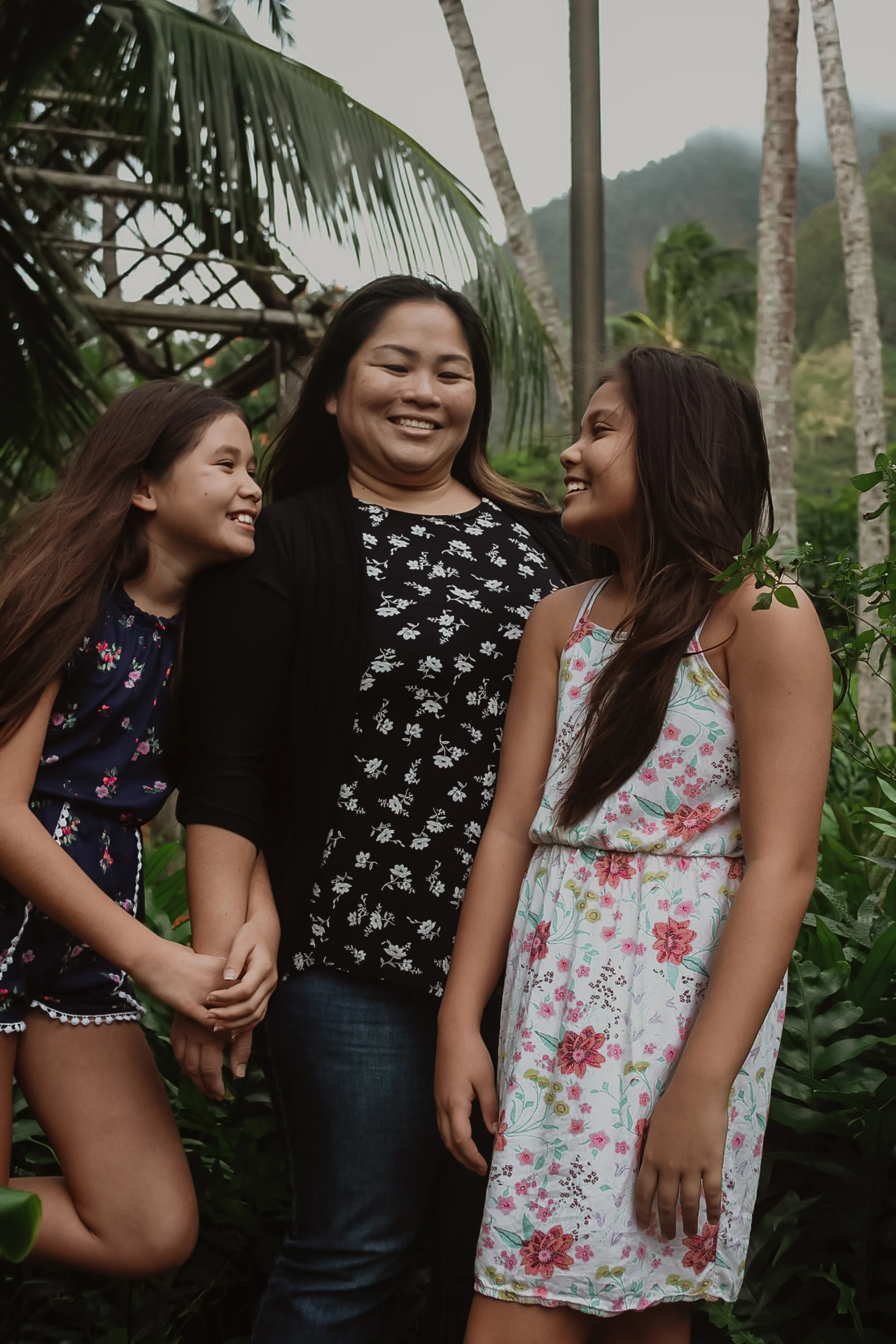 Mother + Daughters Iao Valley