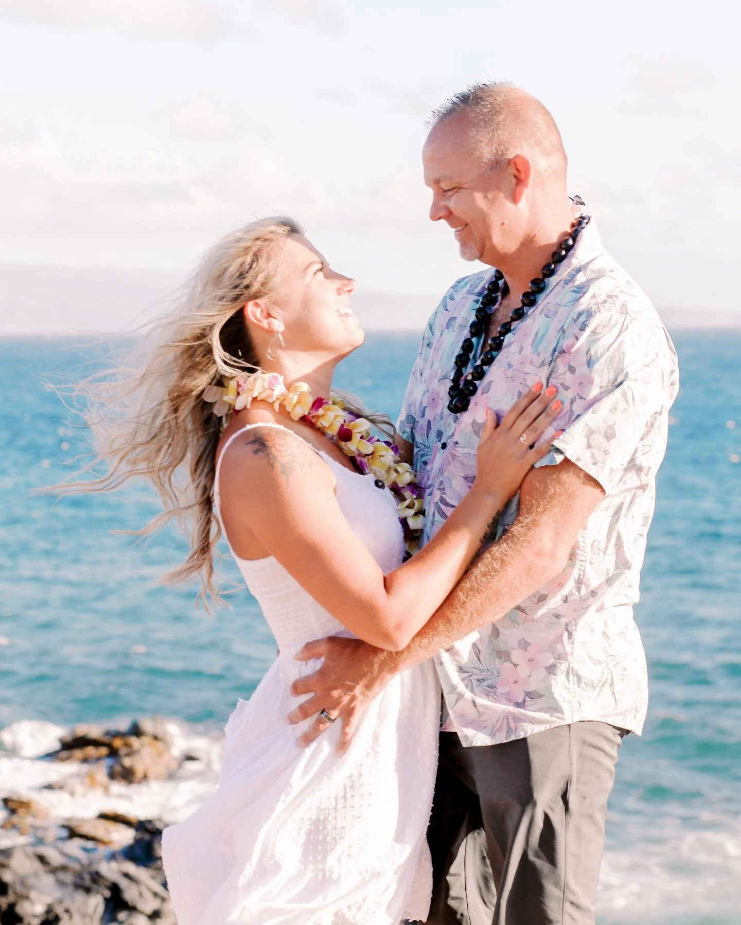 Here&rsquo;s to a new week and taking in some more ocean views 🌊 
.
.
.
.
.
.
.

.
.

.
.
.
.
. #hawaii #mauiengagementphotographer #maui #mauiweddingphotography #mauimaternityphotographer #mauiwedding #mauivacation #filmphotography #familyphotograp