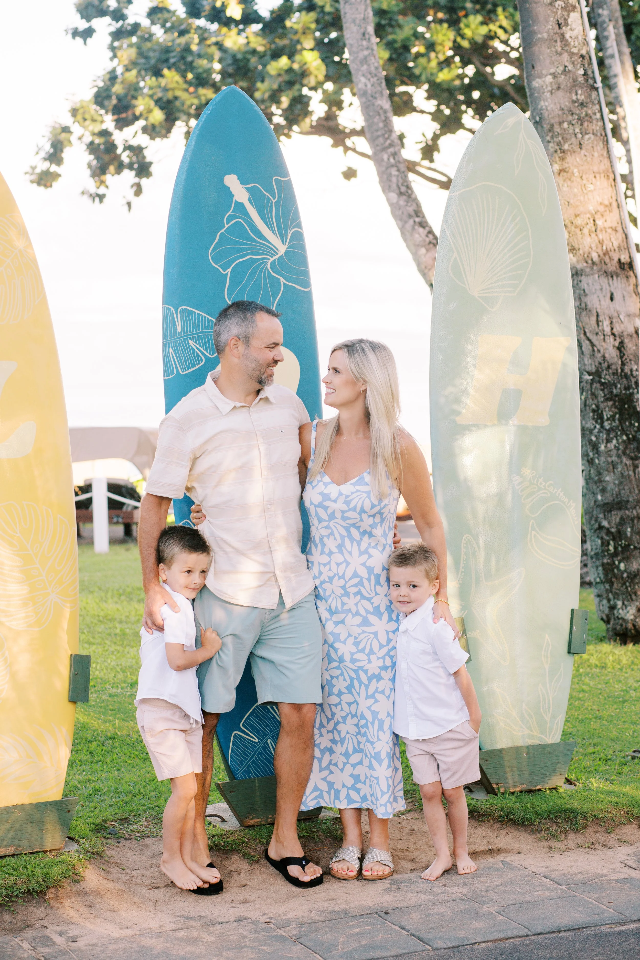 What to Wear for Your Hawaii Photoshoot 